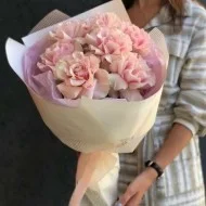 Букет из розовых французских роз Букет из розовых французских роз